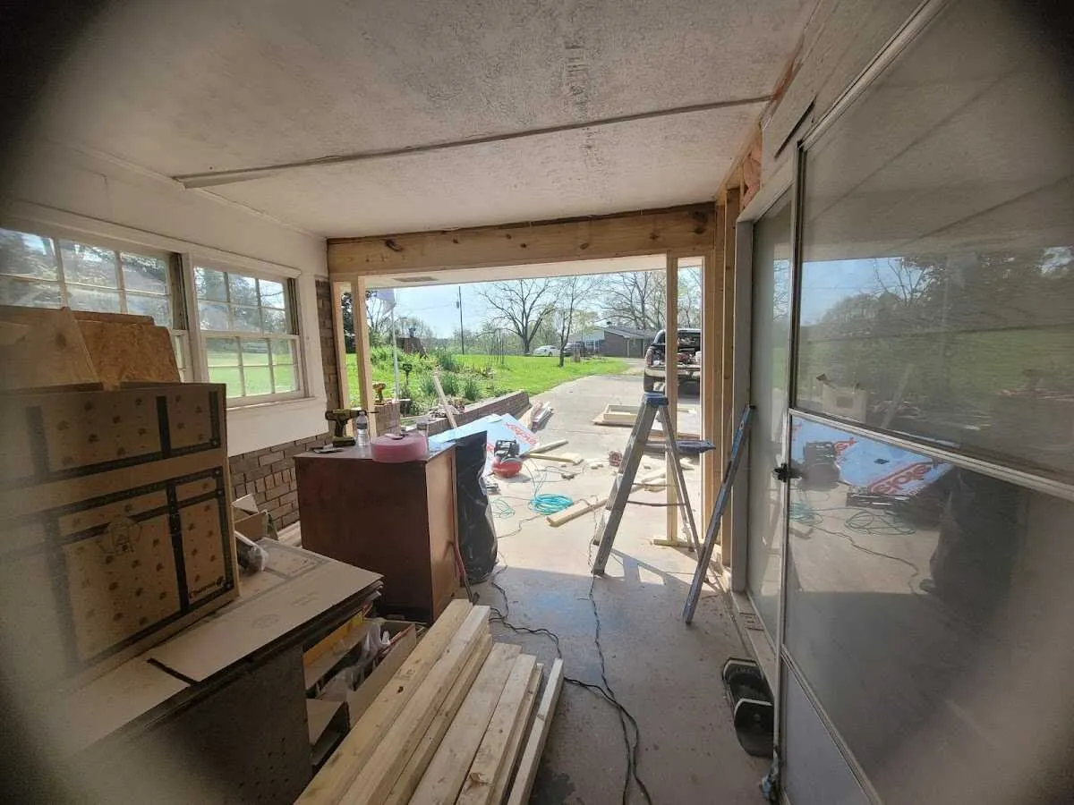 Air movers and dehumidifier for Water Mitigation Services in Socorro